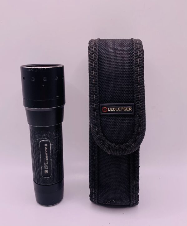 492890 scaled LINTERNA LEDLENSER P7 CORE+FUNDA