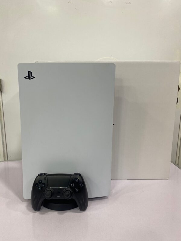 496650 6 CONSOLA PS5 FAT DIGITAL 825GB + CAJA + CABLES + MANDO COLOR NEGRO