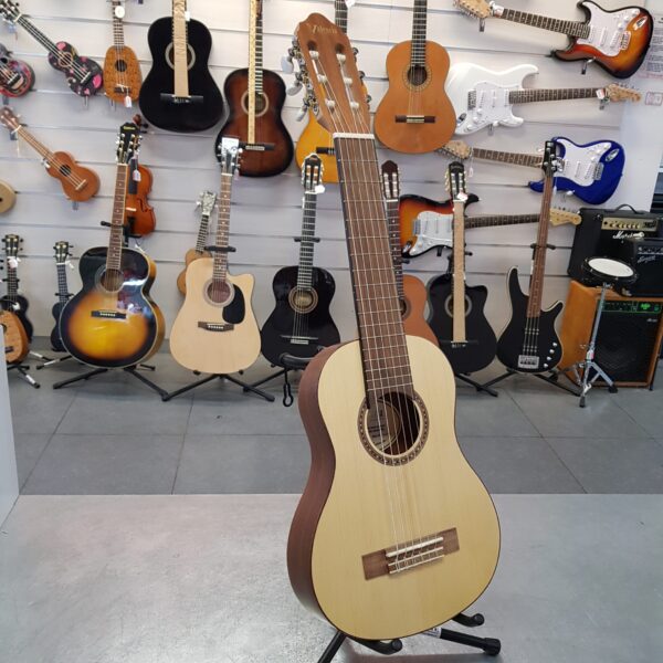 497265 2 GUITALELE VALENCIA VC350 NATURAL + FUNDA + CEJILLA