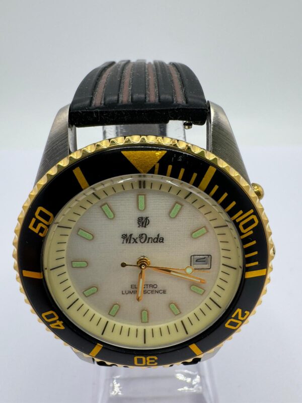 498205 1 RELOJ MX ONDA