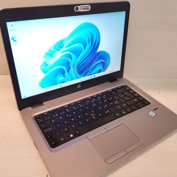 498405 5 PORTATIL HP I5 6300U 512GB/8GB + CARGADOR