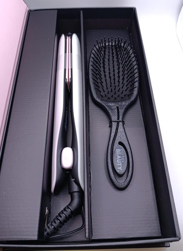 499526 1 SET PELUQUERIA CPRTEX BEAUTY PLANCHA Y CEPILLO A ESTRENAR