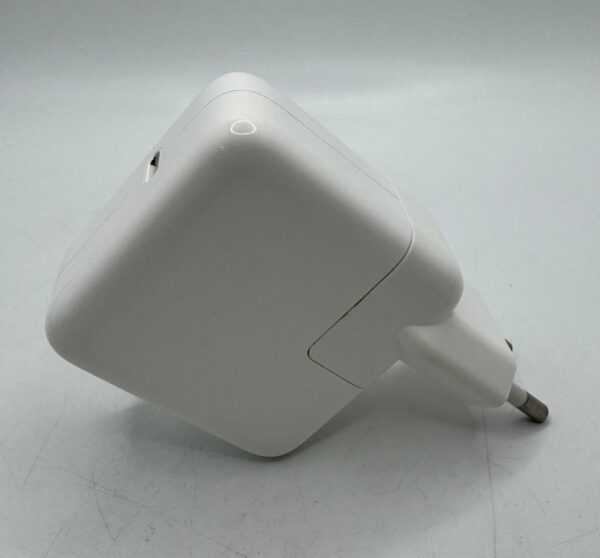 500524 3 CARGADOR APPLE 30W