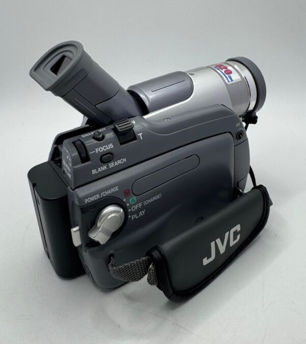 500543 5 CAMARA DE VIDEO JVC GR D40E + CARGADOR + BOLSA + ACC