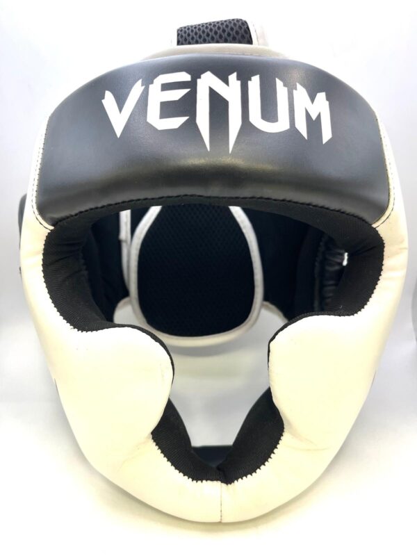 500612 5 CASCO VENUM BLANCO Y NEGRO