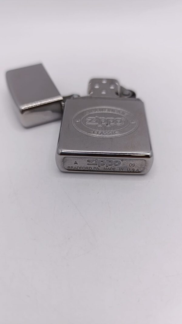 500701 1 MECHERO ZIPPO AN AMERICAN CLASSIC