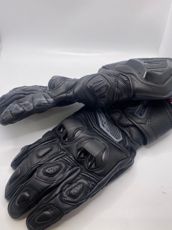 501259 2 GUANTES DE MOTO RFX3 FIVE 5