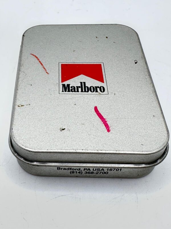 501343 1 MECHERO ZIPPO MALBORO EDITION + CAJA METALICA MALBORO