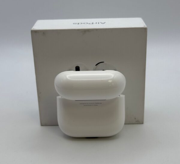 502392 1 1 AIRPODS 4 COLOR BLANCO * A ESTRENAR*