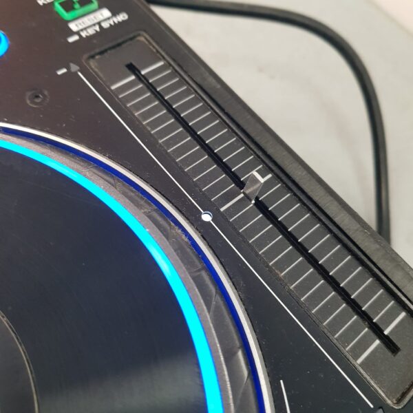 502423 2 CONSOLA DJ INDEPENDIENTE DENON DJ PRIME 4 - 4 CANALES - USB, WIFI - FALTA UN EMBELLECEDOR