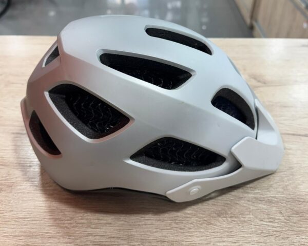 502678 2 CASCO DE BICI TREK WAVECEL RALLY TALA M GRIS