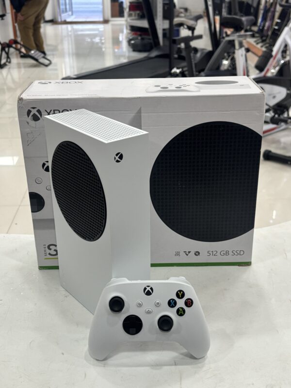 503785 1 scaled CONSOLA XBOX SERIES S 512GB + CAJA Y ACC