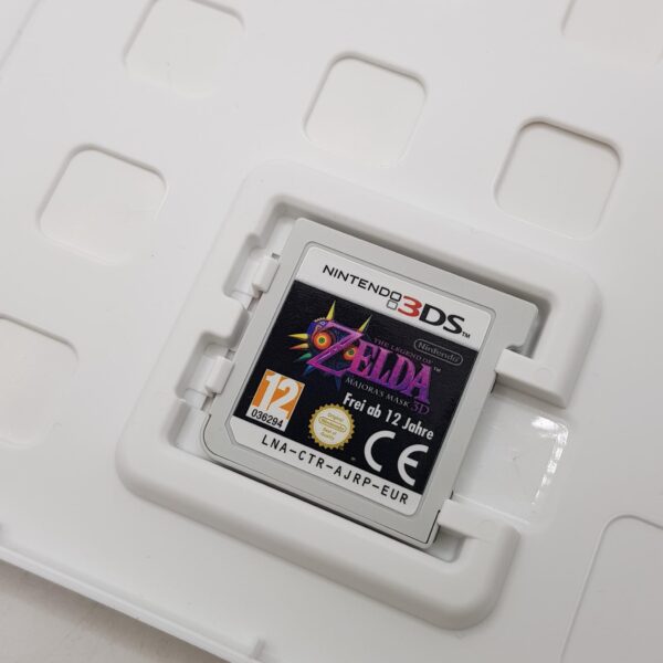 504352 3 VIDEOJUEGO ZELDA MAJORAS MASK 3D PARA 3DS