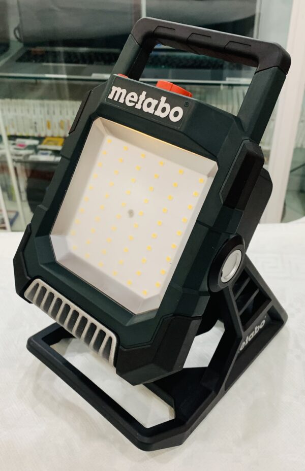 504553 2 scaled FOCO BATERIA METABO BSA 18 LED4000 + BATERIA + CAJA *A ESTRENAR*