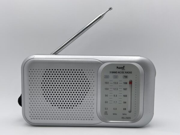 IMG 0240SAMU101024 54 scaled RADIO A PILAS PORTATIL SAMI RS2929