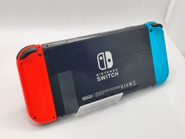 IMG 20240606 113532 NtBCIx scaled CONSOLA NINTENDO SWITCH 32GB JOY-CON ROJO AZUL + ACCESORIOS