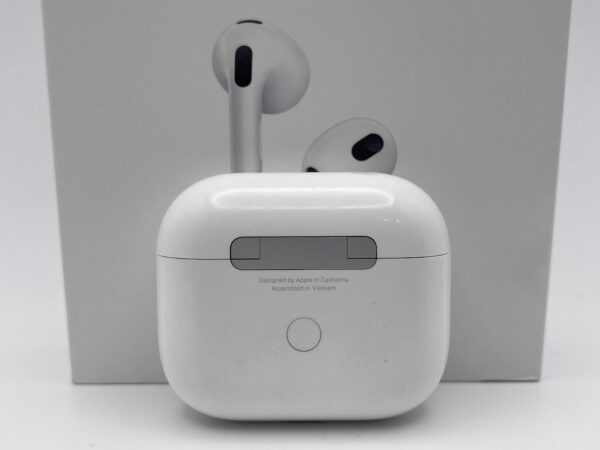 IMG 2268SAMU301024 151 scaled AURICULARES AIRPODS 3º GENERACIÓN A2897 CON CAJA