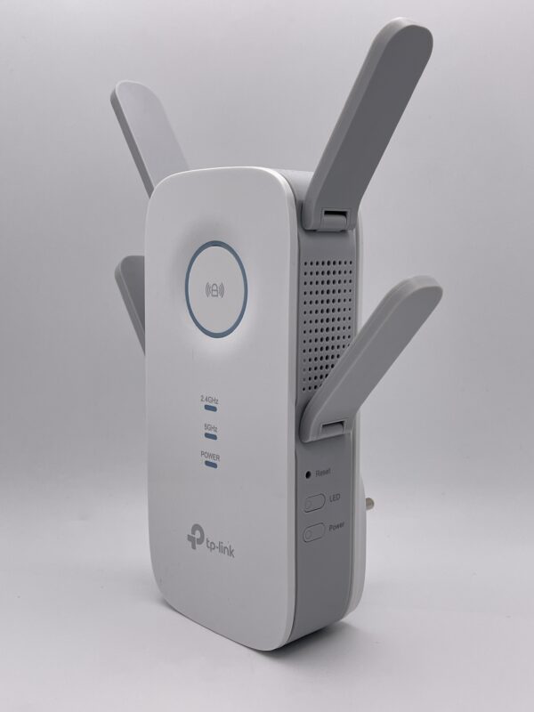 IMG 9564SAMU031024 68 scaled EXTENSOR WIFI TP-LINK RE650 + CAJA