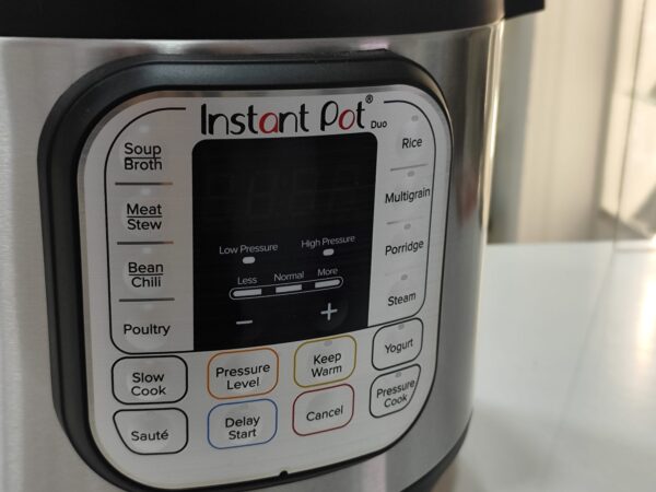 Imagen de WhatsApp 2024 10 07 a las 12.29.04 ef952814 OLLA PRESION INSTANT POT DUO 7 EN1 5.7L *A ESTRENAR*