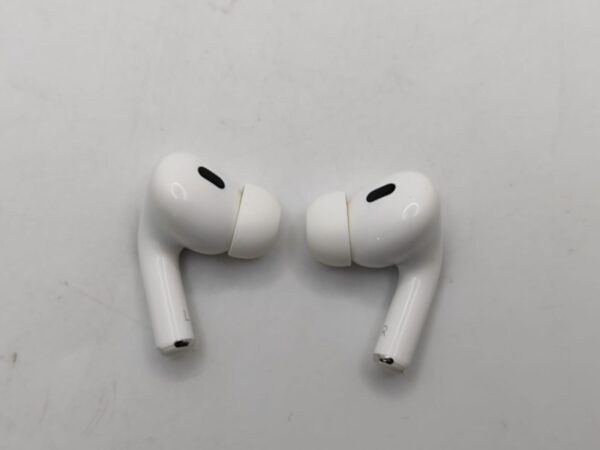 Imagen de WhatsApp 2024 10 08 a las 17.56.23 08d3a102 APPLE AIRPODS PRO 2GEN + CAJA