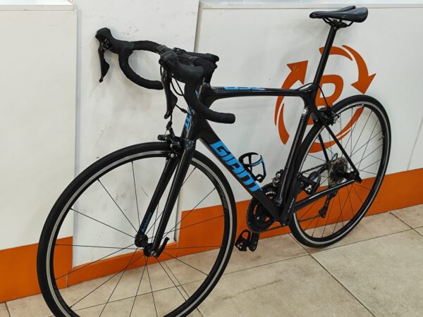 Imagen de WhatsApp 2024 10 11 a las 11.09.35 3e3ae3d3 BICICLETA CARRETERA GIANT TCR 2019 TALLA M-L SHIMANO 105 FULL