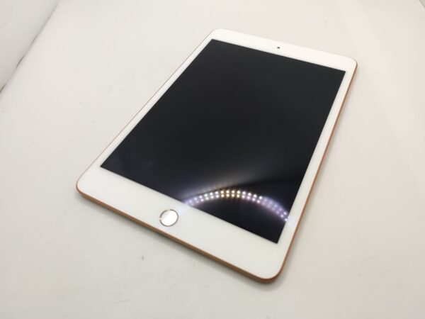 Imagen de WhatsApp 2024 10 17 a las 19.24.48 b57745c5 APPLE IPAD MINI 5TH GEN 64GB COLOR ORO + CARGADOR