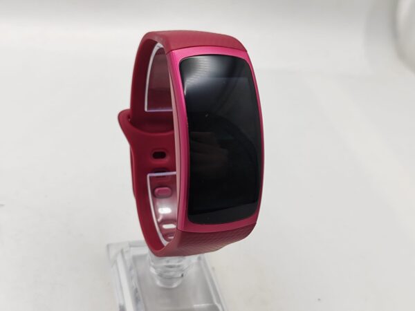 Imagen de WhatsApp 2024 10 28 a las 11.15.24 e520293c SMARTWATCH DEPORTIVO SAMSUNG GEAR FIT 2 GRANATE + CAJA