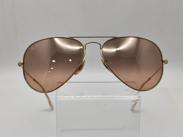 Imagen de WhatsApp 2024 10 29 a las 12.11.04 42817dd5 GAFAS DE SOL RAY-BAN AVIATOR RB 3025 CRISTAL ROSADO MONTURA DORADA