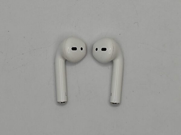 Imagen de WhatsApp 2024 10 30 a las 13.22.16 e6ebd775 APPLE AIRPODS 2 GEN BLANCO + CAJA + CABLE