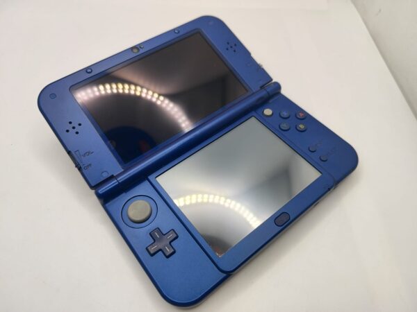 Imagen de WhatsApp 2024 10 30 a las 20.03.34 e3da0dca CONSOLA NEW NINTENDO 3DS XL AZUL MARINO * SIN CARGADOR*