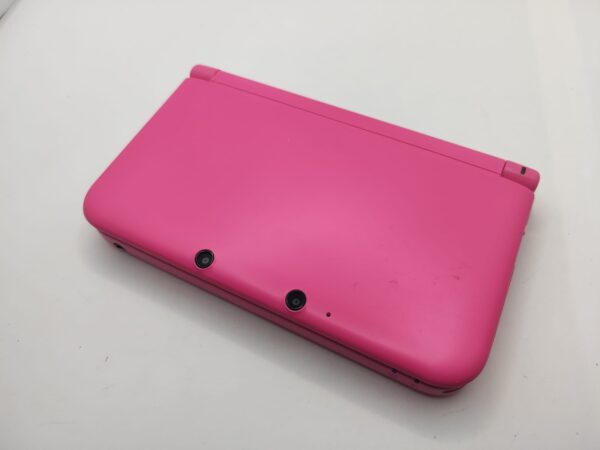 Imagen de WhatsApp 2024 10 30 a las 20.03.56 507de091 CONSOLA NINTENDO 3DS XL ROSA * SIN CARGADOR*