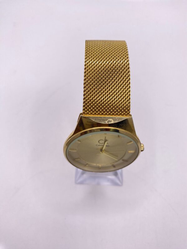 WhatsApp Image 2024 10 21 at 13.32.35 RELOJ DE PULSERA CALVIN KLEIN DORADO