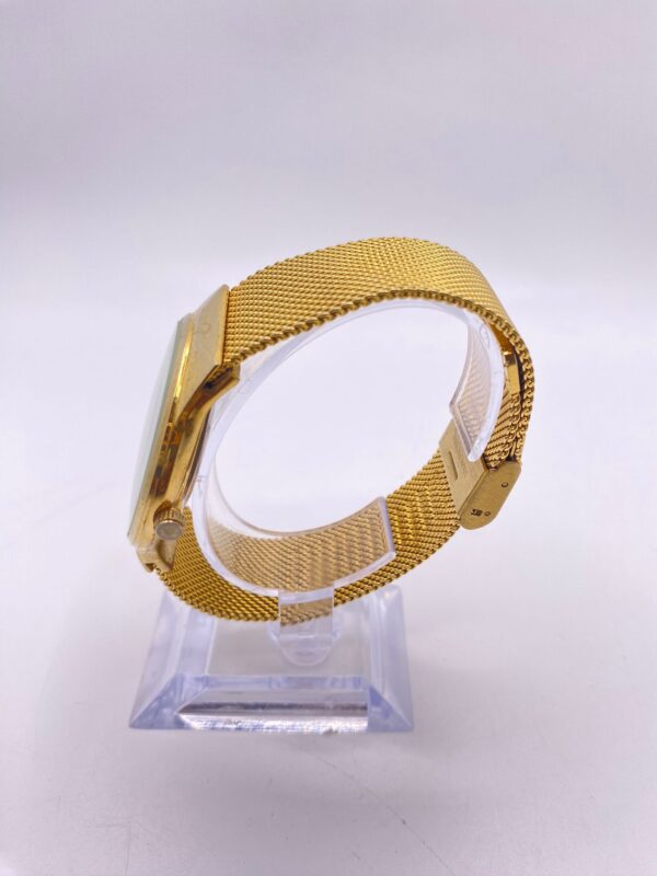 WhatsApp Image 2024 10 21 at 13.32.36 RELOJ DE PULSERA CALVIN KLEIN DORADO