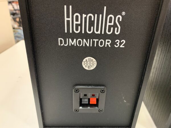 WhatsApp Image 2024 10 24 at 17.48.01 3 JUEGO DE MONITORES HERCULES DJ MONITOR 32