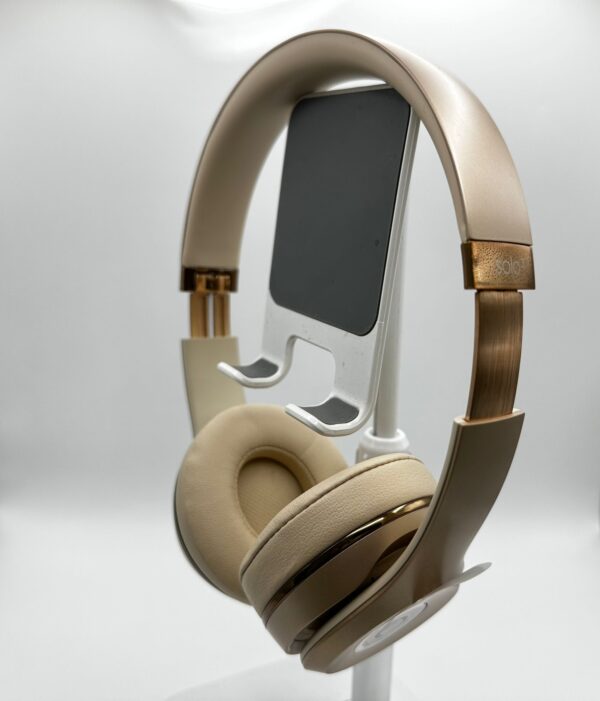 WhatsApp Image 2024 10 31 at 18.41.18 1 AURICULARES DE DIADEMA BEATS SOLO 3 DORADO + CAJA