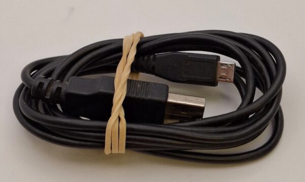 15 u505537 1 GOOGLE CHROMECAST + CABLE DE ALIMENTACION