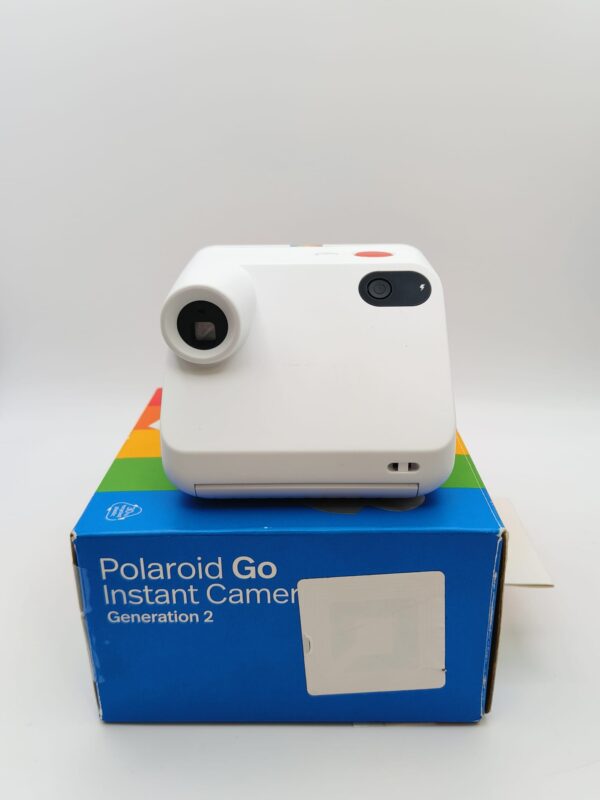 15u507621 4 CAMARA POLAROID GO INSTANT CAMERA GENERATION 2 + CAJA