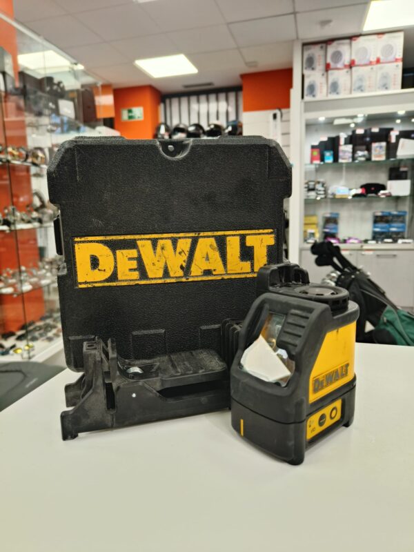 15u509311 1 NIVEL LASER DEWALT DW088 + MALETIN