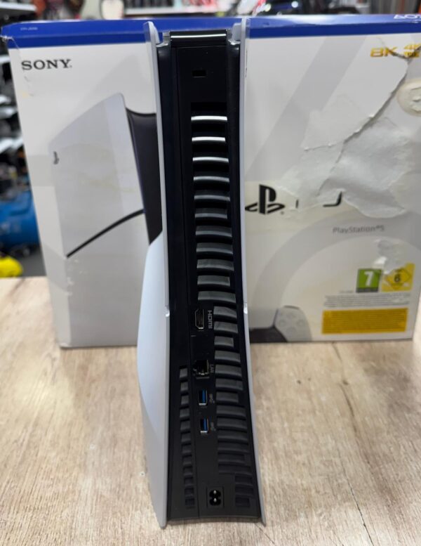 16 U488295 2 CONSOLA PS5 SLIM CON LECTOR + CAJA + CABLES