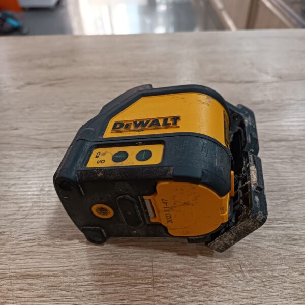 472783 3 NIVEL LASER DEWALT DW088CG + MALETÍN + LUZ VERDE