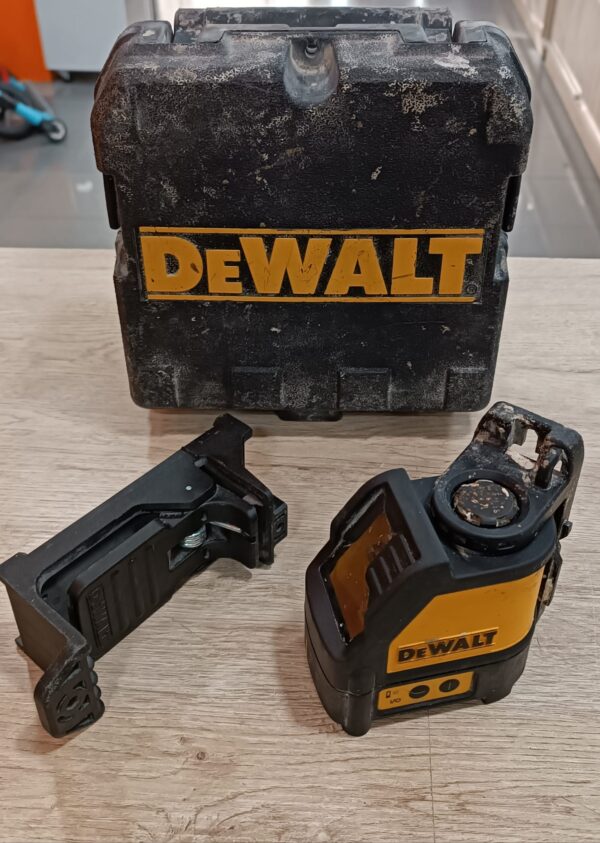 472783 4 NIVEL LASER DEWALT DW088CG + MALETÍN + LUZ VERDE