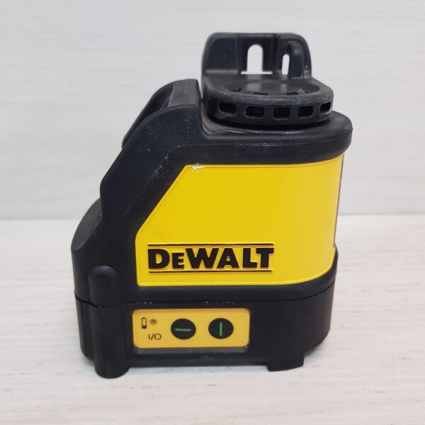 491720 6 NIVEL LASER DEWALT DW088CG + MALETIN