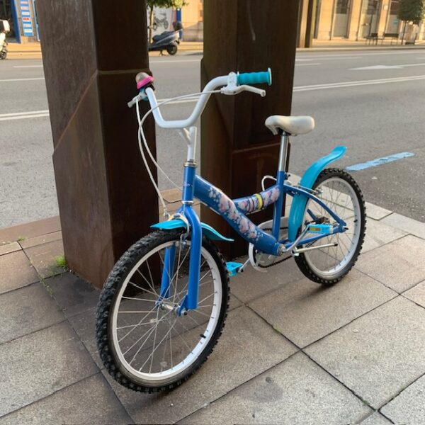 495765 2 BICICLETA INFANTIL FROZEN AZUL Y BLANCA