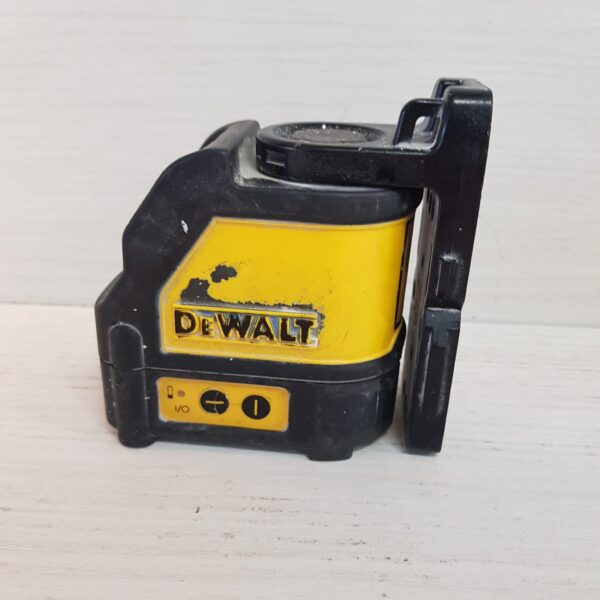 496005 1 NIVEL LASER DEWALT DW088CG LUZ ROJA