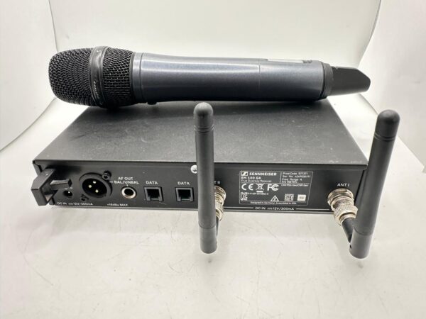 498754 2 MICROFONO INALAMBRICO + RECEPTOR SENNHEISSER EM 100 G4 + ADAPTADOR A LA LUZ