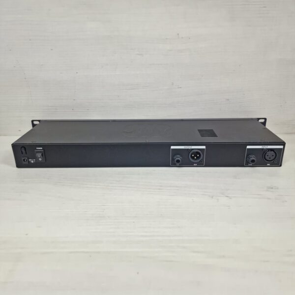 498759 2 PRESONUS STUDIO CHANNEL A012004 + ADAPTADOR A LA LUZ