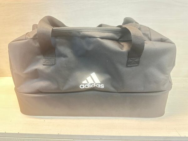 499314 4 MOCHILA DE DEPORTE ADIDAS DQ 1080 A ESTRENAR