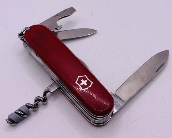 500772 2 NAVAJA MULTIUSOS VICTORINOX TRAVELLER SET 26+FUNDA