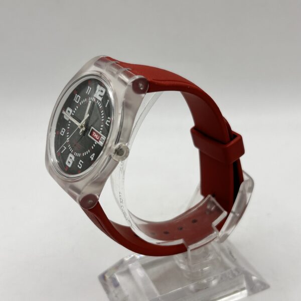 501704 4 scaled RELOJ SWATCH AG 2006 CORREAS ROJAS