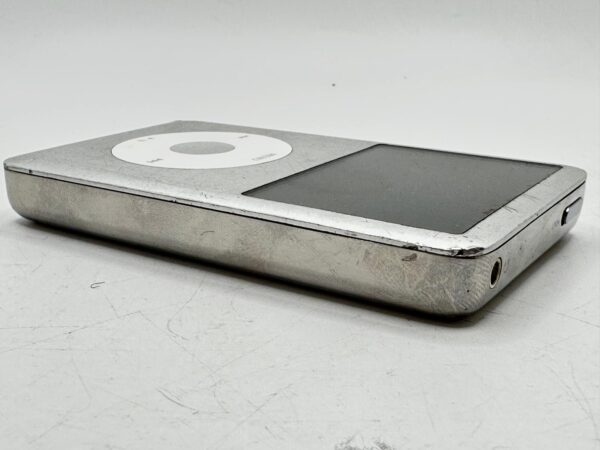 505149 3 IPOD CLASSIC 160 GB MB145 COLOR